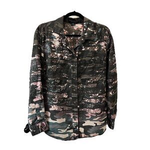 Social Standard by Sanctuary Camo Tie Dye Bleached Splatter Button Up Shirt Sz S